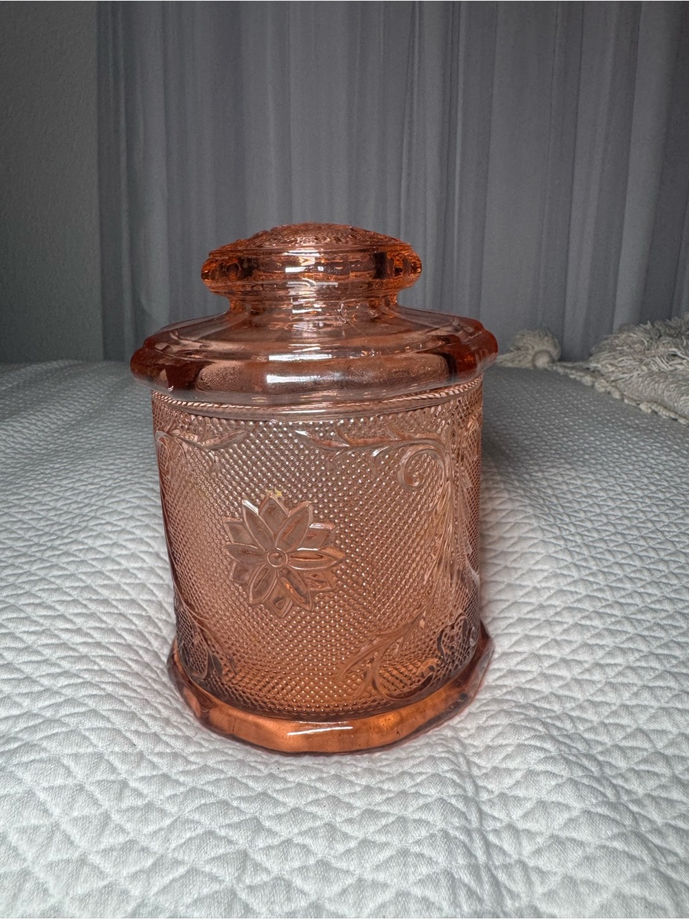 Vintage Tiara Indiana Glass Pink Sandwich Canister Jar w/ Lid 7” Floral